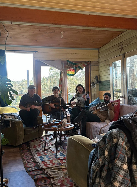 Low Commitment String Band